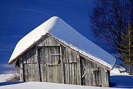 冬天,谷倉(cāng),雪