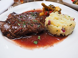 牛腩,南斯拉夫聯(lián)盟共和國(guó),牛肉
