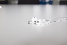 頭戴式耳機,入耳式耳機,音樂