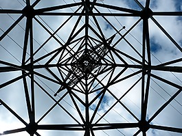 strommast,當(dāng)前,電力