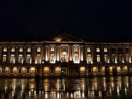 图卢兹,国会大厦,夜