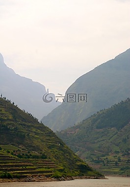 河,峡谷,岩