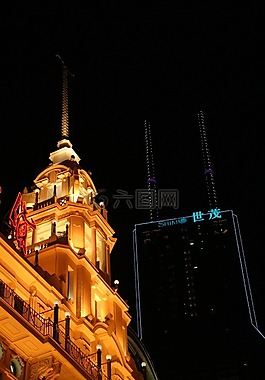 正面,夜,照明