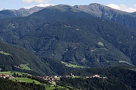 山,村,高山
