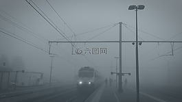 火车,brouillard,上午