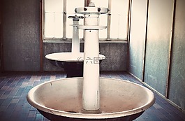 konzentrationslager,達(dá)豪,紀(jì)念