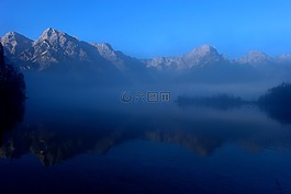 湖,山,鏡像