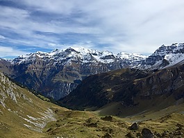 山,谷,天空