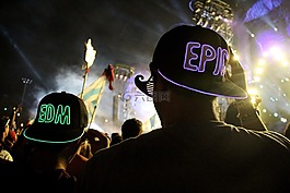 電動(dòng)舞蹈音樂,edm,edc