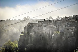 城市,霧,魔術(shù)