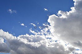 藍(lán)色的天空,云,天堂