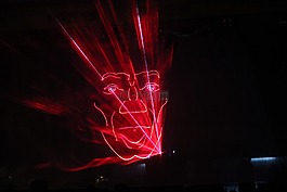 的lasershow,臉,紅色