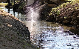 啟動(dòng)畫面,河,水