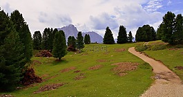 山,普拉托,白云巖