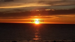 日落,海,傍晚的天空