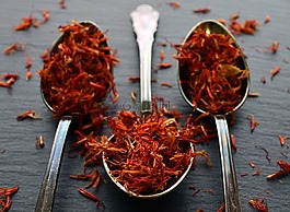 假藏紅花,廚師,香料