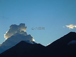 山,天空,性質(zhì)