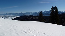 冬天,高山指出,阿爾高