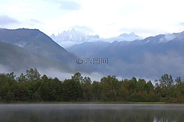 山,湖,巖