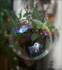 肥皂泡沫,打击,巨大的肥皂泡泡