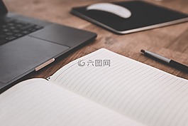 紙,本書,筆記本電腦