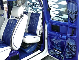 瘋狂的賽車,室內(nèi),汽車