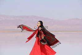 茶卡鹽湖,女生,鏡面