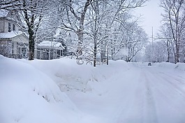 大雪覆蓋的街道,深雪,冬天
