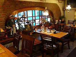 客栈,美食,经济