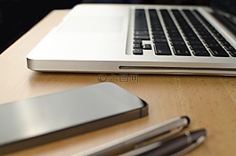 首頁,辦公桌,筆記本電腦