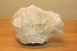 白水晶,水晶,創(chuàng)業(yè)板