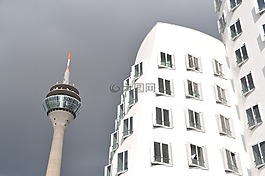 · 蓋里建筑,杜塞爾多夫,媒體海港