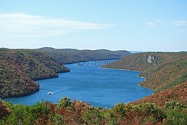 湖,河,水