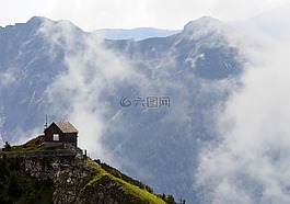 云,山,房子
