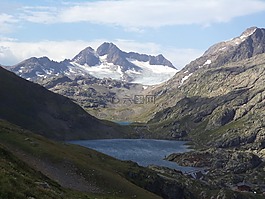 山,湖,冰川