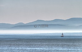 河,山,假日