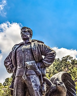 雕像,紀(jì)念碑,紀(jì)念館