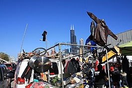 馬克斯韋爾街街市,芝加哥,出售
