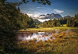 山世界,湖,性質(zhì)