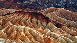 山,高地,云