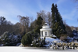 冬天,山公園卡塞爾wilhelmshoehe,雪