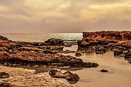 巖質(zhì)海岸,環(huán)礁湖,海