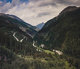 谷,山,路