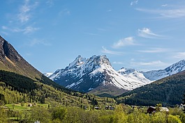 山,谷,天空