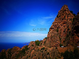 山,強(qiáng),顏色