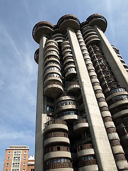摩天大樓,馬德里,建筑