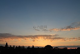 天空,傍晚的天空,云