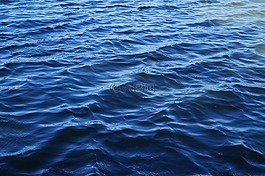 水,濕,高興