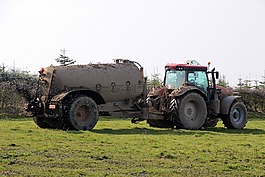 güllefaß,gülle,液体肥料