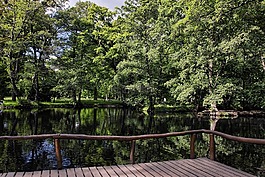 佩濟諾克,斯洛伐克,城堡公園
